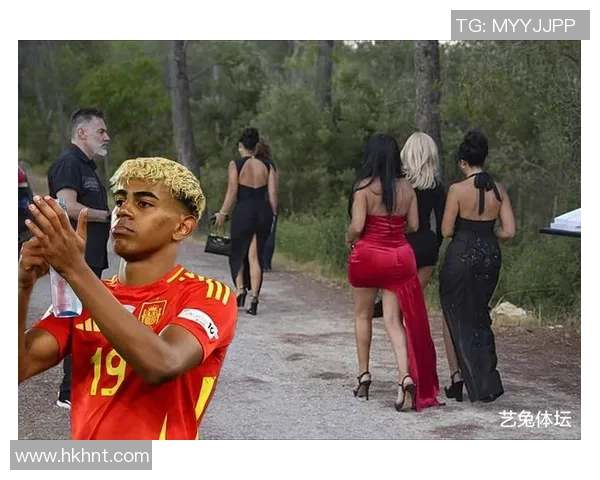 阿根廷足球明星出轨事件引发舆论热议球迷反应不一